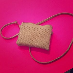 Small crossbody